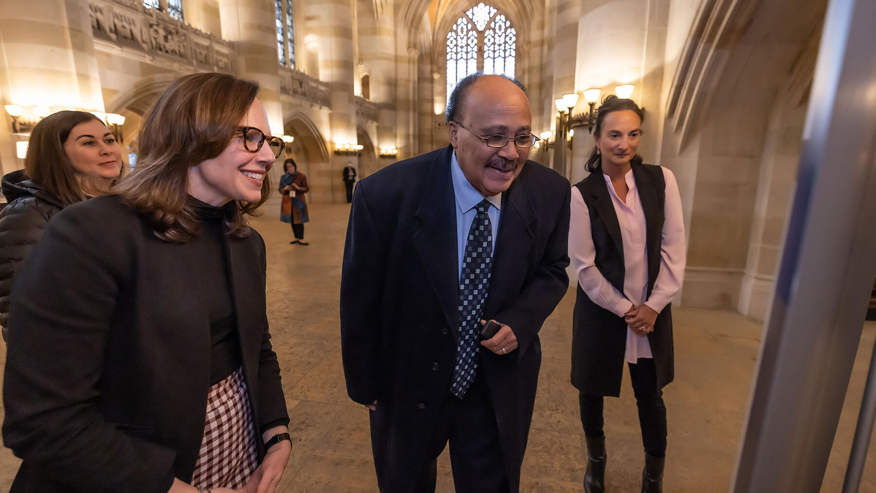 Martin Luther King III visits Sterling Memorial Library